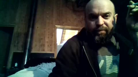 roomatesonfire2 online show from September 23, 5:10 am