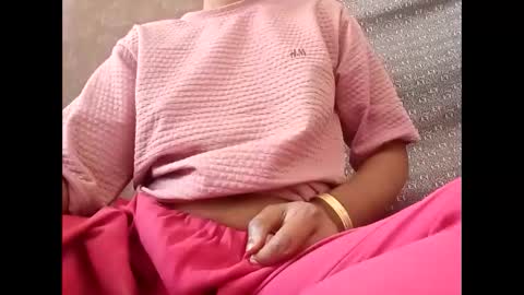 roop_sexy642 online show from April 6, 4:10 am