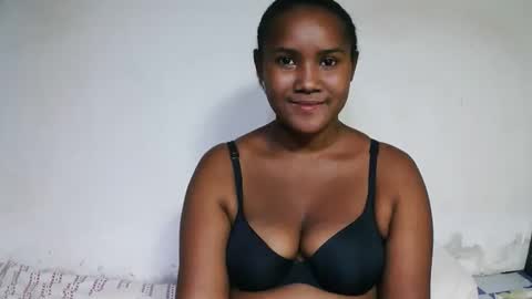 Snapshot of roosesexy chatting on June 7, 7:28 pm roosesexy online show from June 7, 7:28 pm