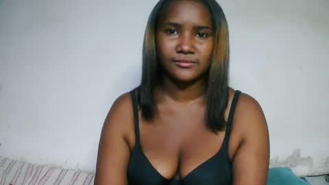 Snapshot of roosesexy chatting on June 11, 7:12 pm roosesexy online show from June 11, 7:12 pm