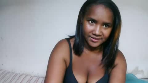 Snapshot of roosesexy chatting on June 12, 9:35 pm roosesexy online show from June 12, 9:35 pm