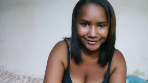 Snapshot of roosesexy chatting on June 13, 9:40 am roosesexy online show from June 13, 9:40 am