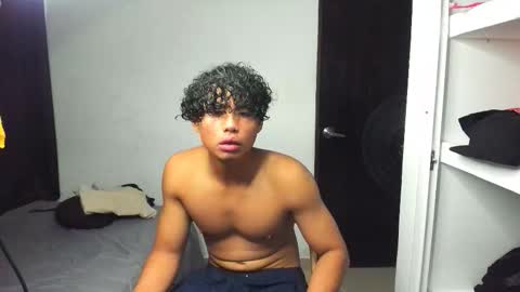 rory_peters_ online show from January 31, 8:29 pm