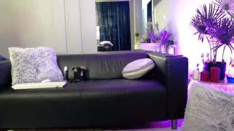 Rose online show from July 9, 4:16 am