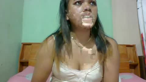 rosah451320 online show from July 18, 4:22 pm