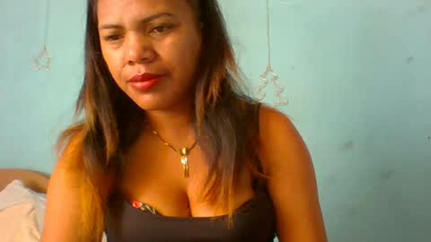rosah451320 online show from July 28, 7:04 am