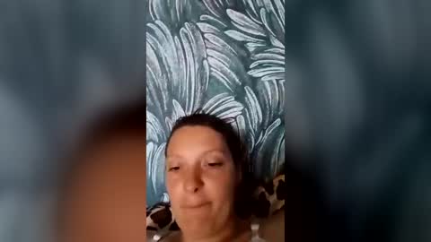 Snapshot of rosahmay chatting on June 27, 8:08 am rosahmay online show from June 27, 8:08 am