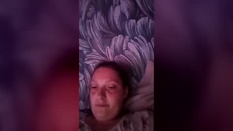Snapshot of rosahmay chatting on June 30, 11:55 am rosahmay online show from June 30, 11:55 am