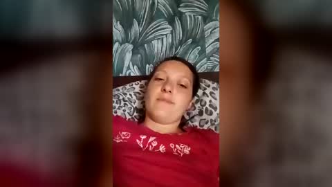 Snapshot of rosahmay chatting on July 2, 5:24 am rosahmay online show from July 2, 5:24 am