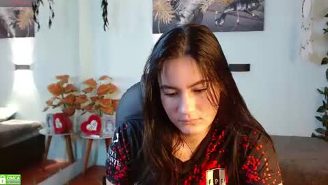 R O S A L I A online show from July 25, 4:32 am