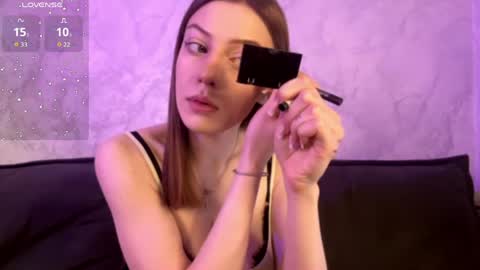 Snapshot of rosaliehue chatting on March 12, 2:12 pm rosaliehue online show from March 12, 2:12 pm