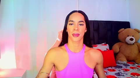 Snapshot of rosalindasexy chatting on April 6, 6:14 am Rosalinda online show from April 6, 6:14 am