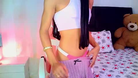 Snapshot of rosalindasexy chatting on April 23, 6:58 am Rosalinda online show from April 23, 6:58 am