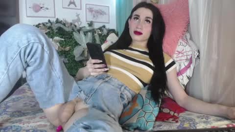 daniela garcia online show from December 13, 2:38 pm