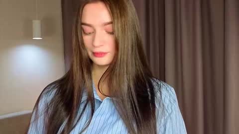 Snapshot of rosamunoz chatting on October 20, 5:41 am Hi im Monica its my 1st day here online show from October 20, 5:41 am