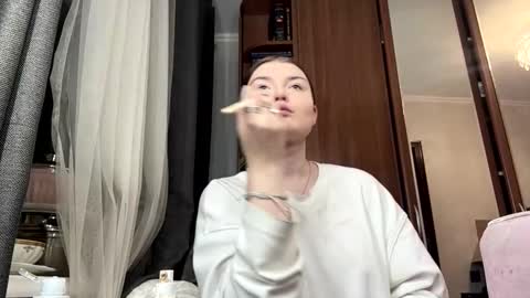 Eva online show from February 12, 7:31 pm