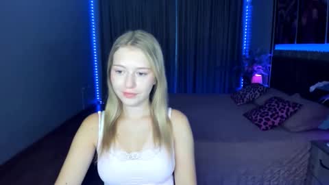 RosaRising online show from June 2, 4:36 am