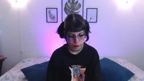 Snapshot of rose_72 chatting on March 16, 6:56 pm Ally online show from March 16, 6:56 pm