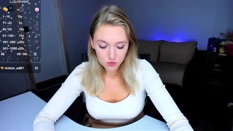 Rose but u can call me princess online show from September 29, 7:30 pm