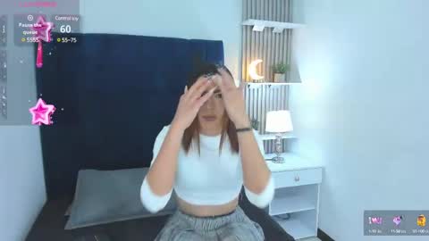 Snapshot of rose_raven chatting on January 3, 8:32 pm Rose online show from January 3, 8:32 pm