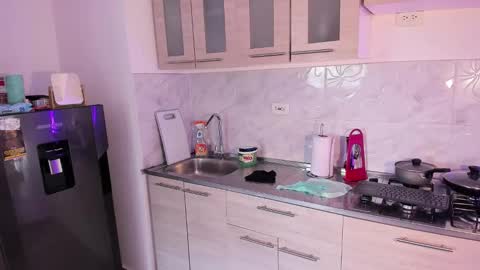 Snapshot of rose_sscott chatting on March 22, 5:38 pm Jhoan Alexis online show from March 22, 5:38 pm