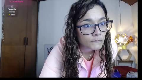 Rose  online show from September 21, 2:40 pm