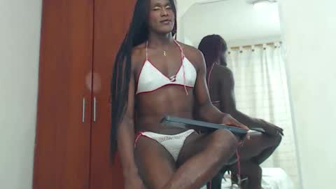 Snapshot of rose_valentiine chatting on April 7, 1:11 pm rose_valentiine online show from April 7, 1:11 pm
