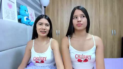 Rose y Miah online show from July 4, 3:35 am