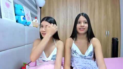 Rose y Miah online show from July 11, 4:26 am