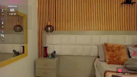 roseaurora online show from October 15, 12:27 pm