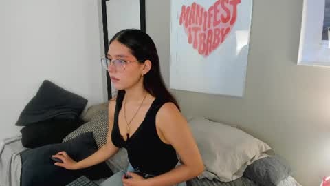 rose online show from July 3, 7:42 pm