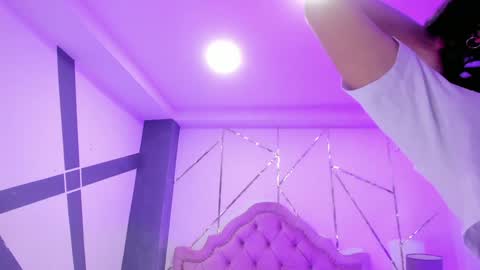 Rose online show from December 30, 7:21 pm