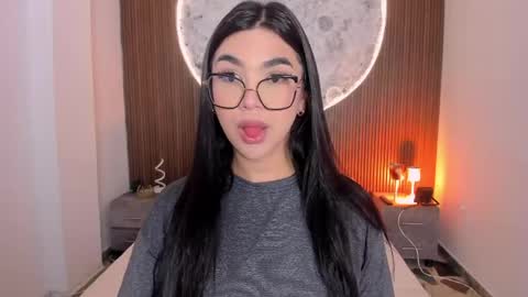 Rose online show from April 26, 12:47 pm
