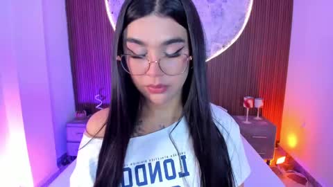 Rose online show from May 28, 2:03 pm