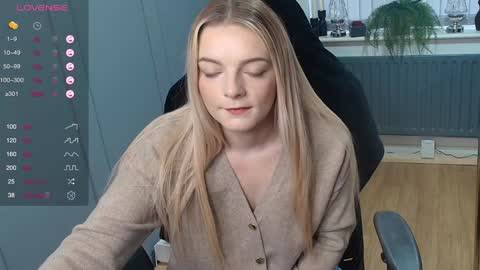 rose97 online show from December 17, 9:17 am