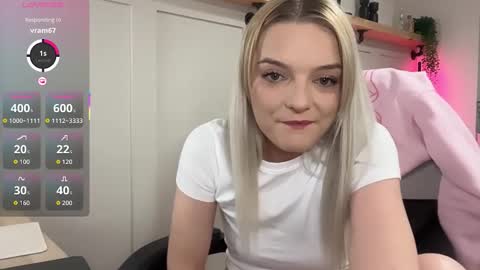 rose97 online show from October 29, 9:16 pm