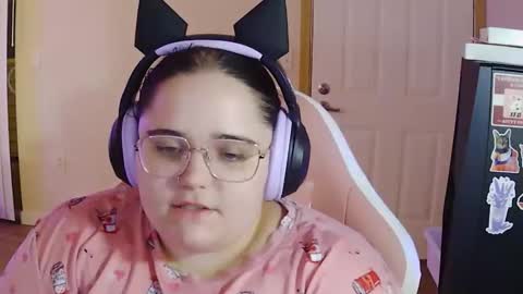 Snapshot of rosekiller55 chatting on October 27, 4:16 am rosekiller55 online show from October 27, 4:16 am