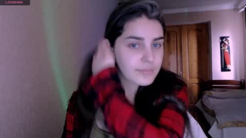 Rose online show from December 20, 9:43 am