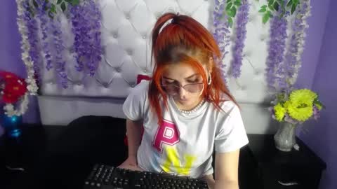 Julieta online show from December 18, 1:23 pm