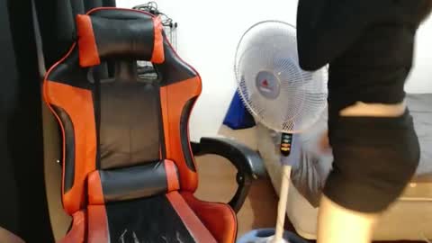 rosemae07 online show from October 27, 9:02 am