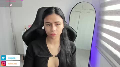 Nat online show from November 25, 4:40 pm