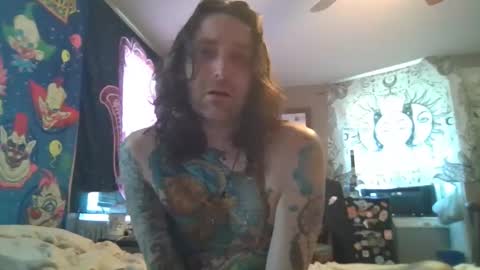 roses_xoxo online show from April 14, 9:10 pm