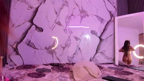 RoseStark online show from January 10, 8:49 am