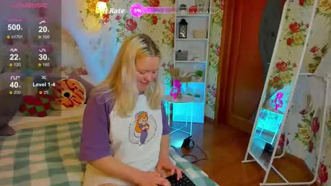 Snapshot of rosethomas_ chatting on November 3, 8:48 am rosethomas_ online show from November 3, 8:48 am