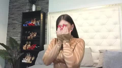 Gabriela online show from December 18, 7:47 am