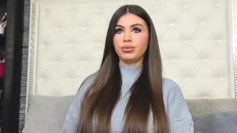 Gabriela online show from December 22, 8:00 am