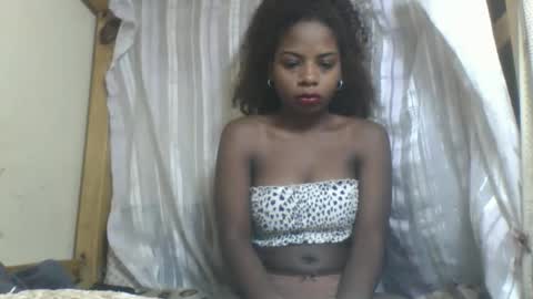 Snapshot of roseyaa chatting on September 20, 2:34 am Roseyaa online show from September 20, 2:34 am