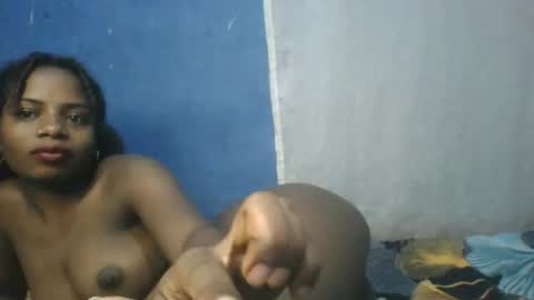 Snapshot of roseyaa chatting on September 27, 4:56 pm Roseyaa online show from September 27, 4:56 pm