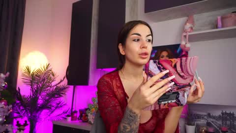 Amii online show from December 23, 8:36 pm