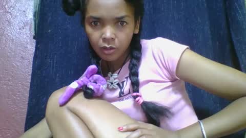 rosia685234 online show from February 25, 9:35 pm